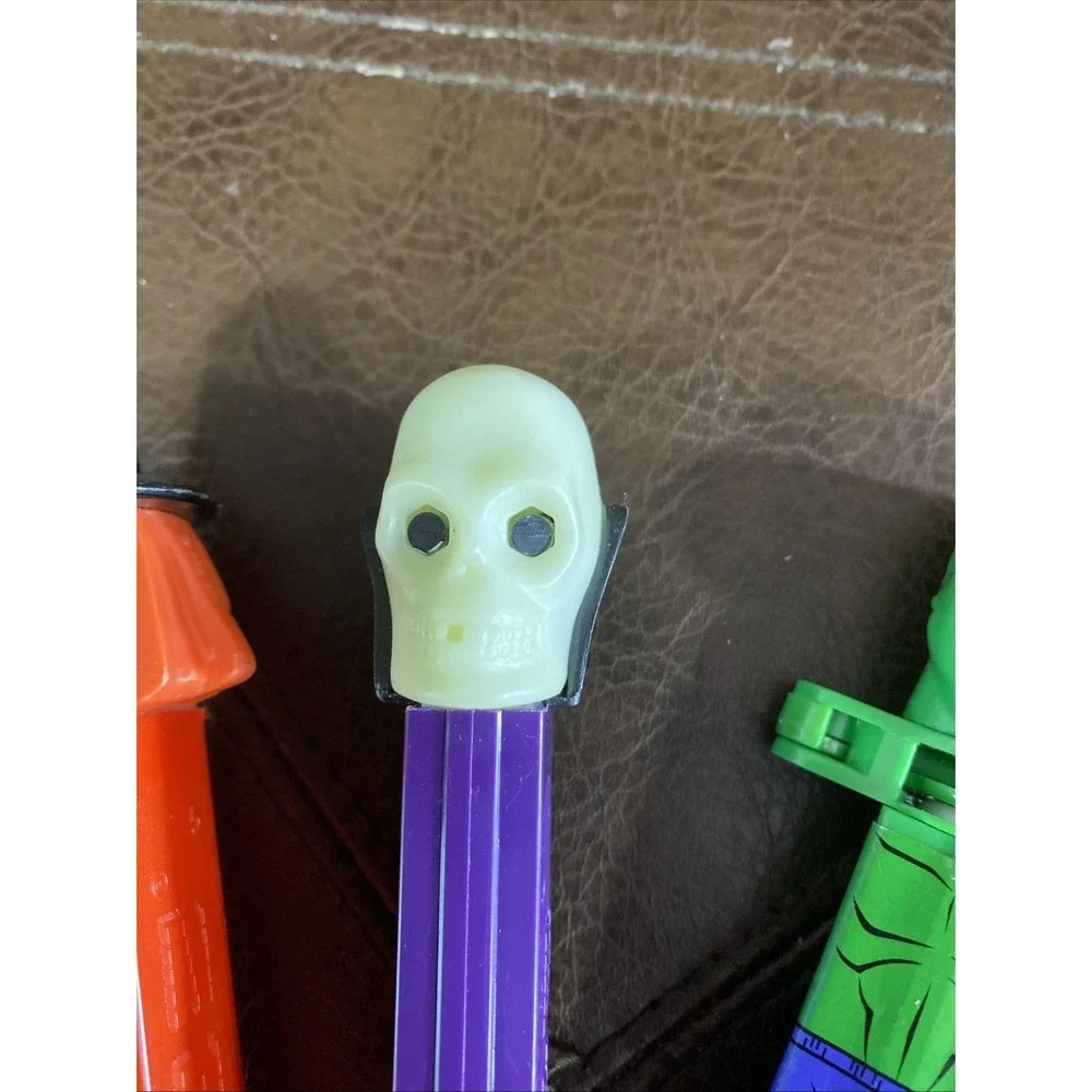 Pez Dispensers Green Face‎ Witch Purple Skull Green Hulk Vintage Lot of  3